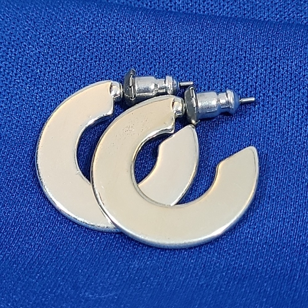 Hoop Earrings Bold Silver-tone Huggie Studs